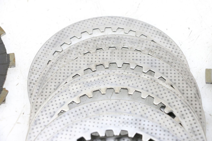 photo de DISCO FRIZIONE YAMAHA FJR ABS 1300 (2006 - 2012) - Dettagli dei punti di fissaggio