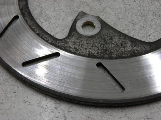 photo de DISCO FRENO POSTERIORE APRILIA LEONARDO 125 (1999 - 2001)
