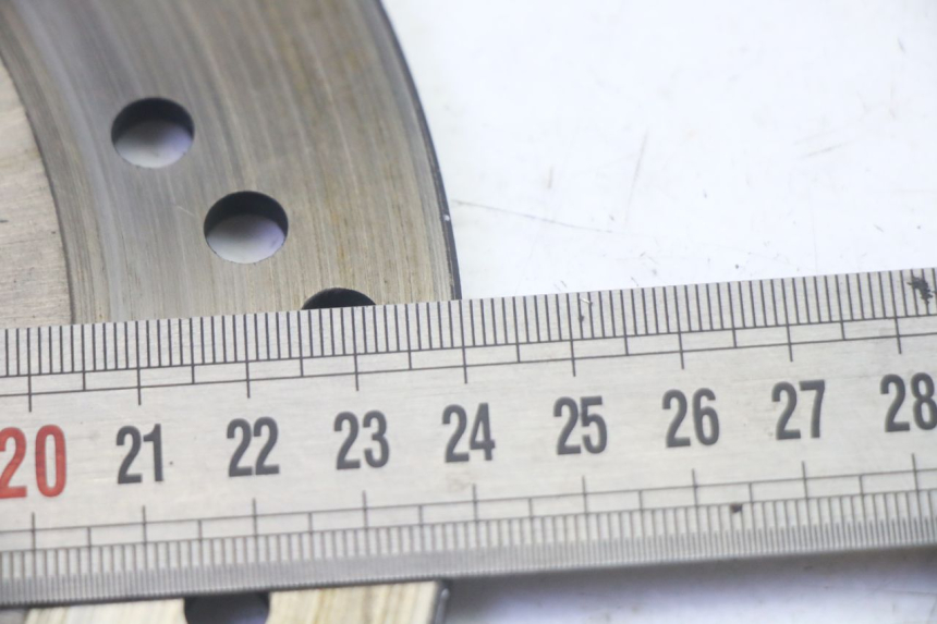 photo de DISCO FRENO POSTERIORE SUZUKI GSF N BANDIT 600 (1996 - 1999) - Altra angolazione