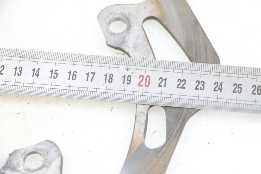 photo de DISCO FRENO POSTERIORE KAWASAKI KXF KX-F 250 (2017 - 2019) - Zoom sullo stato d'uso