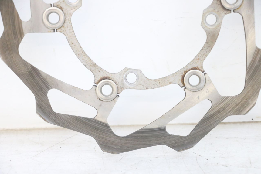 photo de DISCO FRENO ANTERIORE KAWASAKI KXF KX-F 250 (2017 - 2019) - Primo piano tecnico