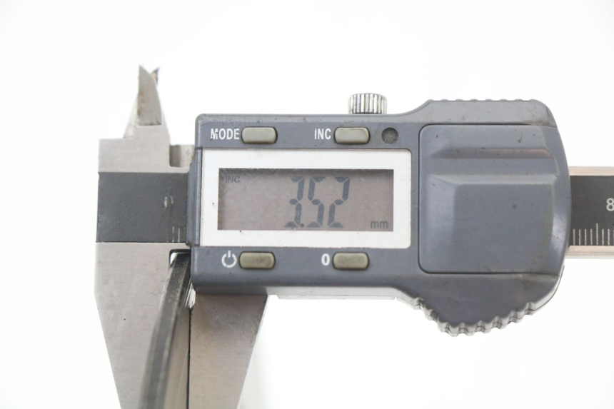 photo de DISCO FRENO ANTERIORE SUZUKI GN 125 (1997 - 2000)
