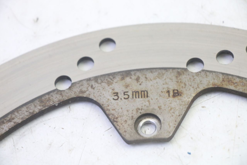 photo de DISCO FRENO ANTERIORE YAMAHA TZR 50 (2008 - 2016) - Primo piano tecnico