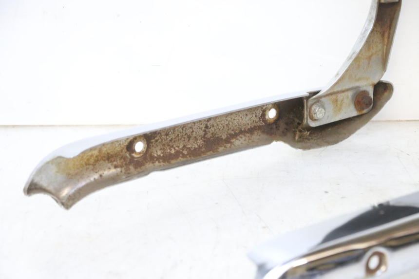 photo de SCHIENALINO HYOSUNG GV AQUILA 125 (2000 - 2004) - Altra vista dell'articolo