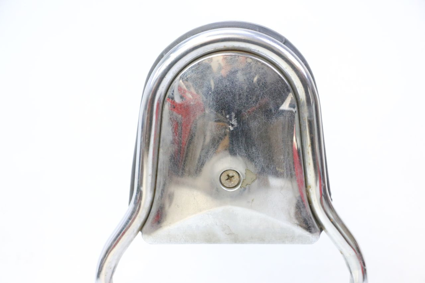 photo de SCHIENALINO HYOSUNG GV AQUILA 125 (2000 - 2004) - Stato della superficie e materiale