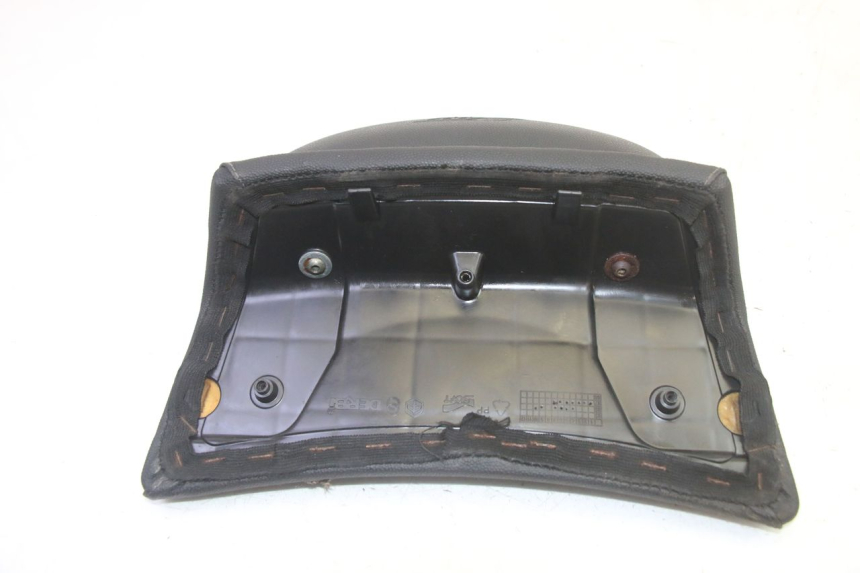 photo de DOSSERET PIAGGIO MP3 125 (2006 - 2014)