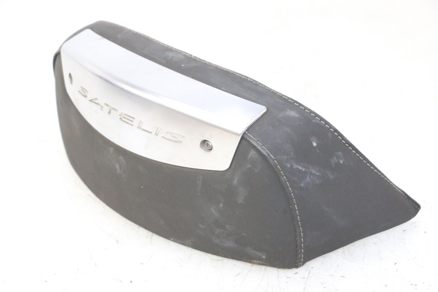 photo de SCHIENALE PEUGEOT SATELIS 125 (2010 - 2012)