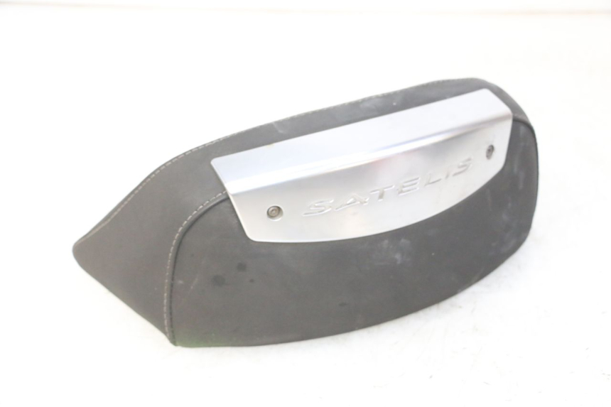 photo de SCHIENALE PEUGEOT SATELIS 125 (2010 - 2012)