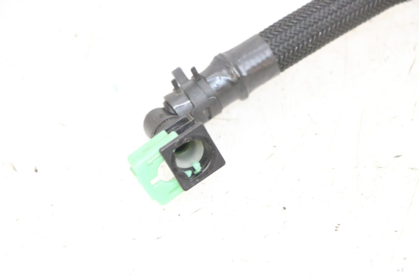 photo de TUBO INIETTORE KAWASAKI KXF KX-F 250 (2017 - 2019) - Zoom sullo stato d'uso