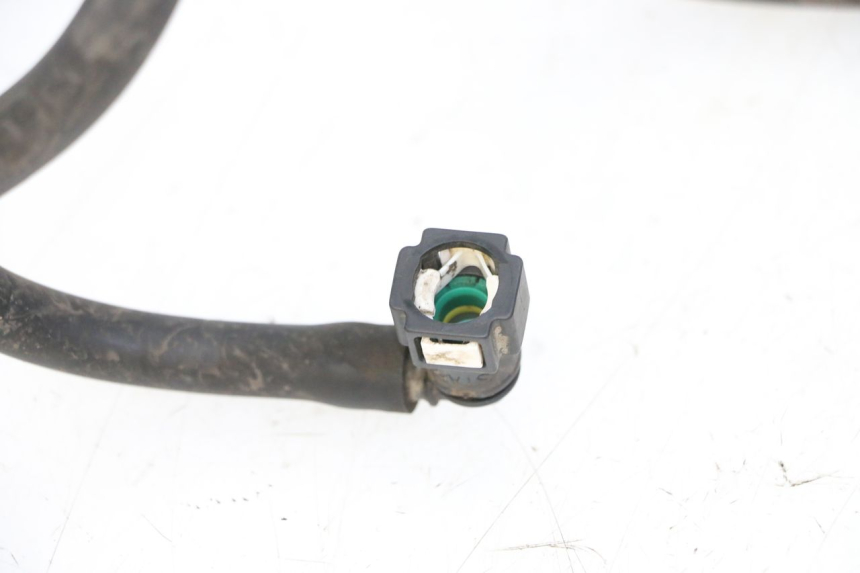 photo de TUBO INIETTORE PIAGGIO MP3 RL 250 (2007 - 2010)
