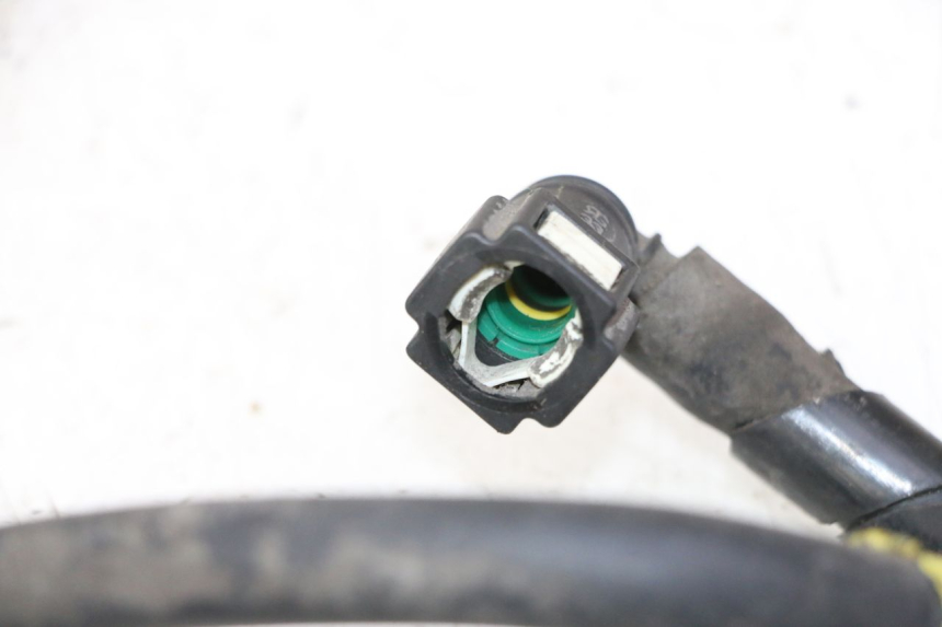 photo de TUBO INIETTORE PIAGGIO MP3 500 (2011 - 2015)