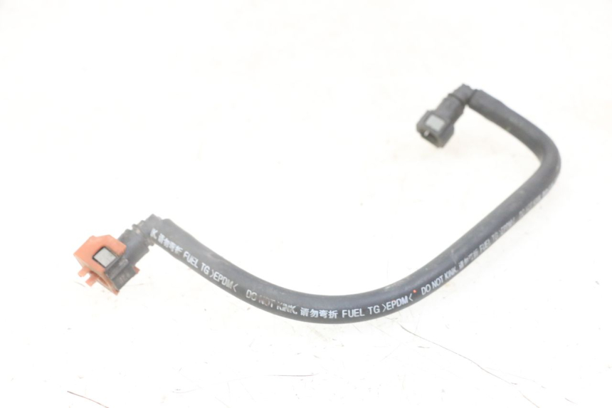 photo de TUBO INIETTORE YAMAHA XJ6 ABS 600 (2008 - 2016)