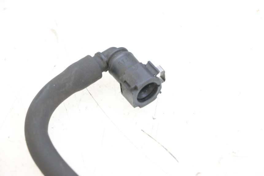 photo de TUBO INIETTORE PIAGGIO ZIP 4T 50 (2018 - 2020) - Altra angolazione