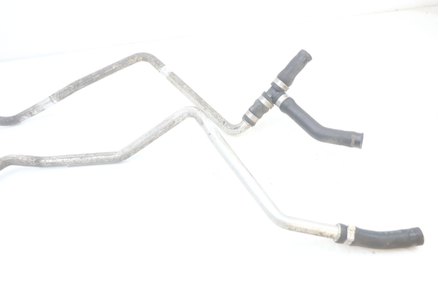 photo de TUBO DEL RADIATORE BMW C1 125 (2000 - 2003)