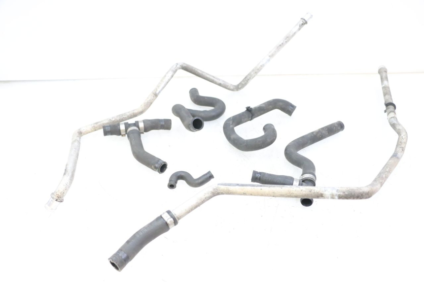 photo de TUBO DEL RADIATORE BMW C1 125 (2000 - 2003)
