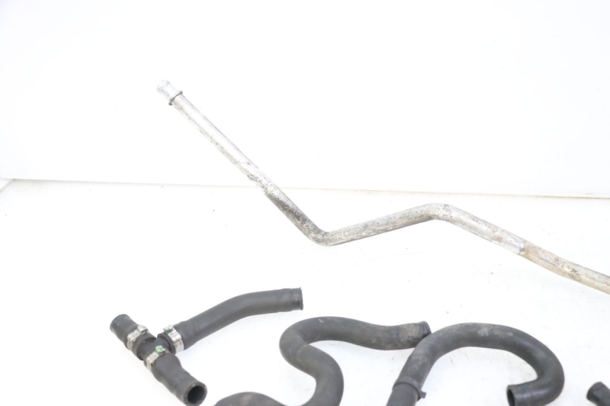 photo de TUBO DEL RADIATORE BMW C1 125 (2000 - 2003)