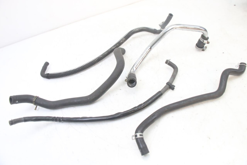 photo de Tubo del radiatore KYMCO XCITING 500 (2007 - 2010)