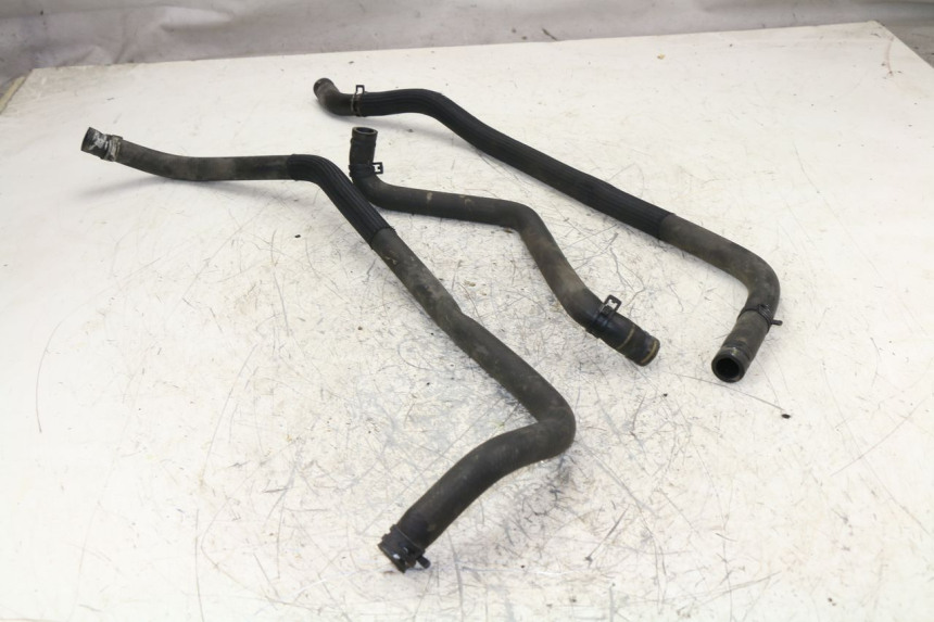 photo de TUBO DEL RADIATORE PEUGEOT SATELIS 125 (2006 - 2009)