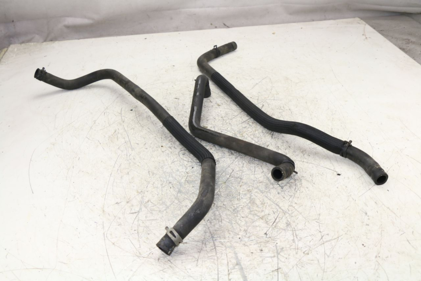 photo de TUBO DEL RADIATORE PEUGEOT SATELIS 125 (2006 - 2009)