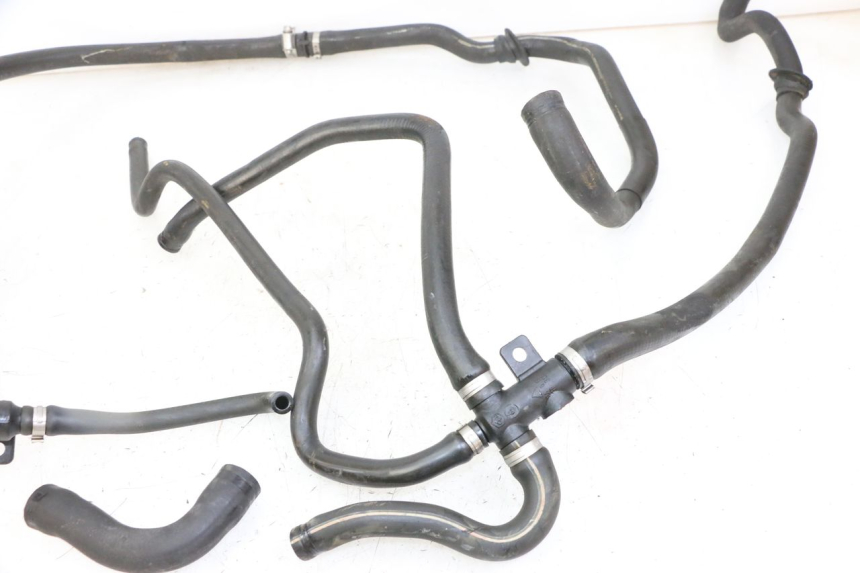 photo de TUBO PIAGGIO VESPA GRANTURISMO 200 (2004 - 2005)