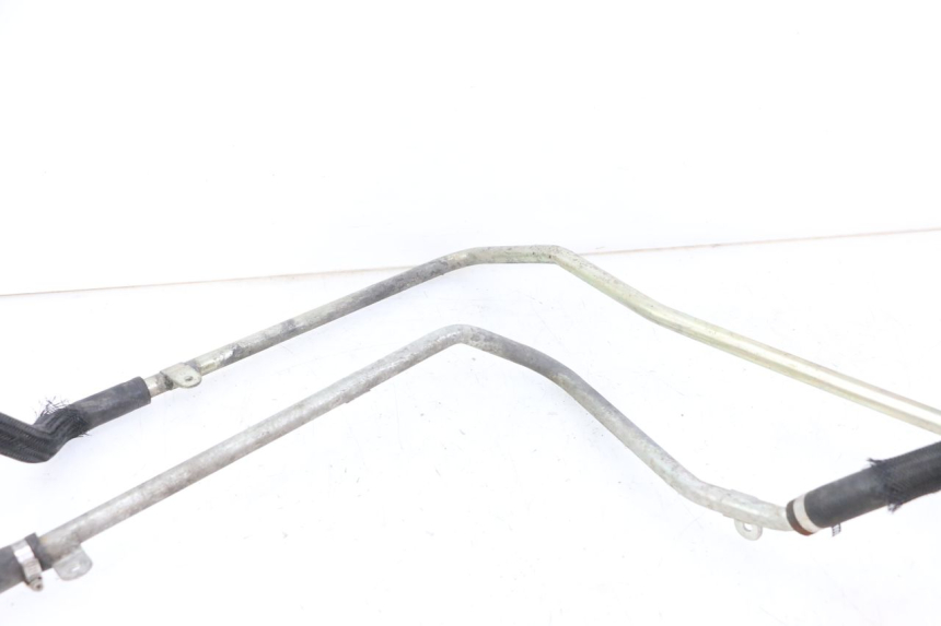 photo de TUBO DEL RADIATORE SUZUKI SIXTEEN 125 (2008 - 2010)