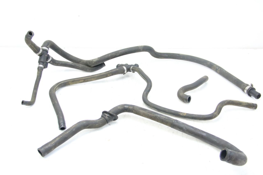 photo de TUBO DEL RADIATORE PIAGGIO VESPA GRANTURISMO 125 (2003 - 2007)