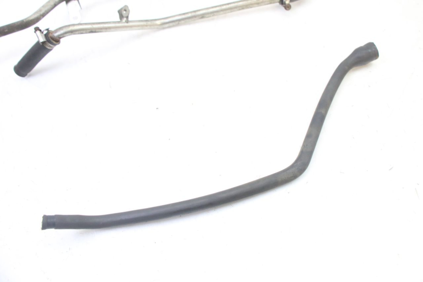 photo de TUBO DEL RADIATORE YAMAHA XMAX X-MAX 125 (2006 - 2009)