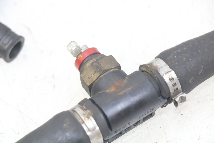 photo de TUBO DEL RADIATORE PIAGGIO XEVO - X EVO 125 (2007 - 2016)