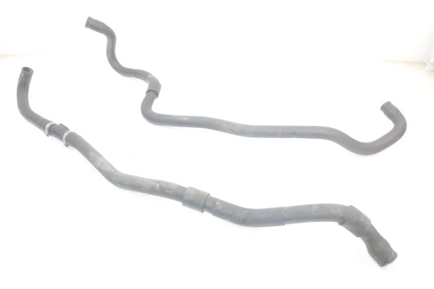 photo de TUBO DEL RADIATORE PIAGGIO XEVO - X EVO 125 (2007 - 2016) - Dettaglio del componente