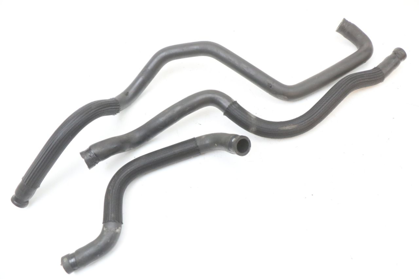 photo de TUBO DEL RADIATORE YAMAHA X-MAX XMAX 125 (2010 - 2014)
