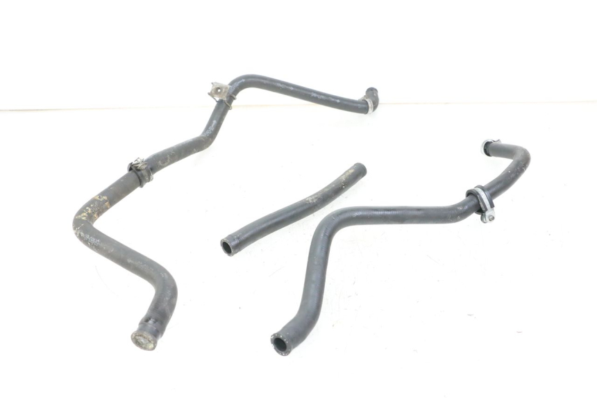 photo de TUBO DEL RADIATORE YAMAHA YP MAJESTY 125 (2007 - 2010)