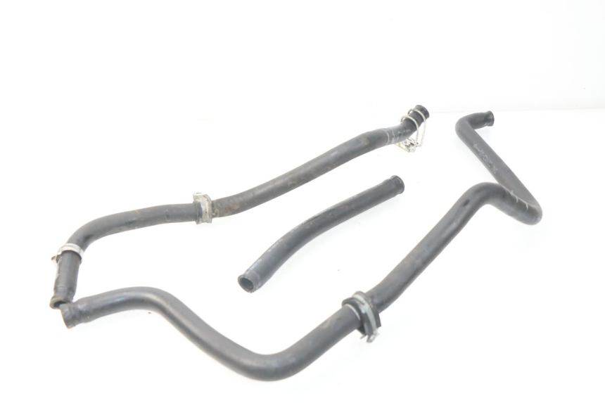 photo de TUBO DEL RADIATORE YAMAHA YP MAJESTY 125 (2007 - 2010)