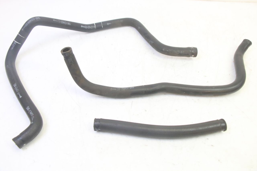 photo de TUBO DEL RADIATORE YAMAHA YP MAJESTY 125 (2007 - 2010)