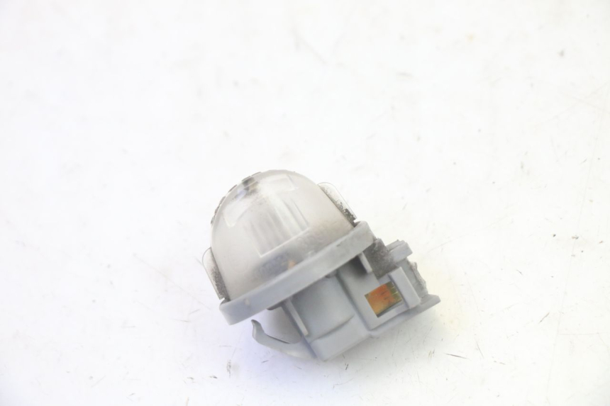 photo de ILLUMINAZIONE TARGA SUZUKI BURGMAN 125 (2007 - 2014)