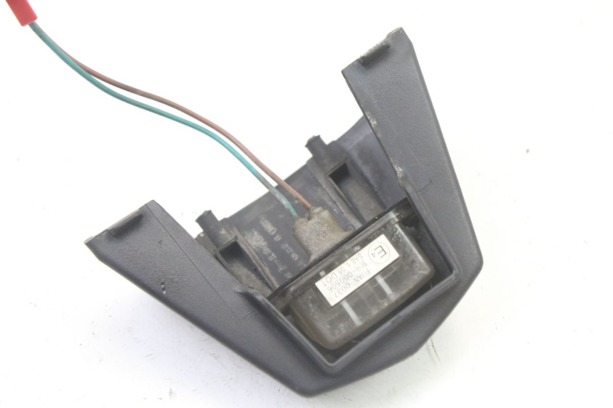 photo de Illuminazione della targa KYMCO DINK STREET 125 (2009 - 2014)
