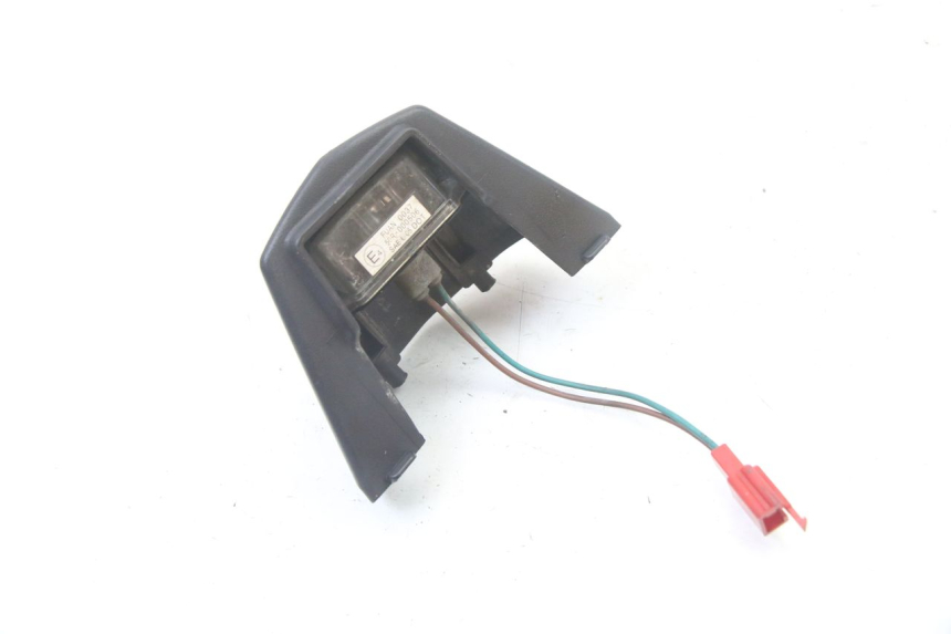 photo de Illuminazione della targa KYMCO DINK STREET 125 (2009 - 2014)