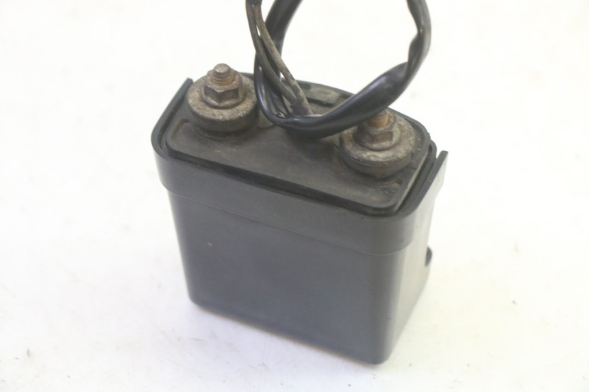 photo de LUCE TARGA SUZUKI DL V STROM 1000 (2002 - 2007) - Dettagli dei punti di fissaggio