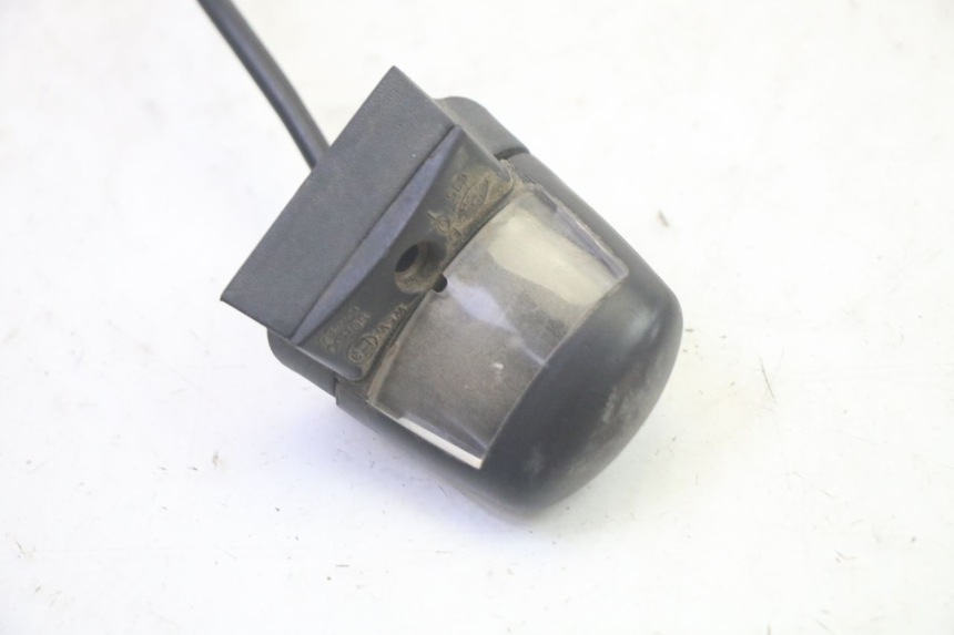 photo de ILLUMINAZIONE TARGA PEUGEOT ELYSEO 125 (1999 - 2004) - Dettaglio del componente