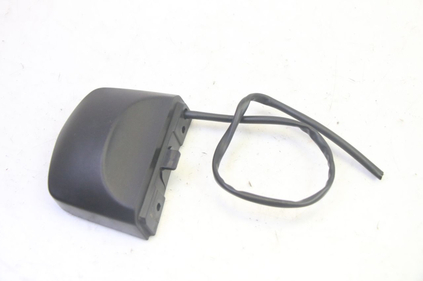 photo de Illuminazione della targa YAMAHA FJR ABS 1300 (2006 - 2012) - Altra angolazione