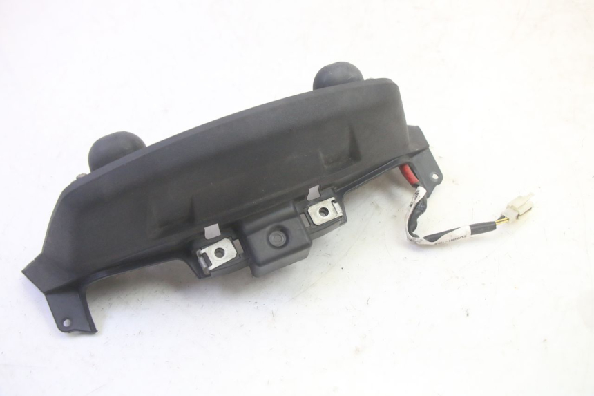 photo de LUCE TARGA PIAGGIO MP3 HPE 350 (2018 - 2020) - Altra angolazione