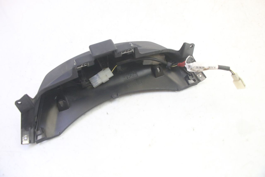 photo de LUCE TARGA PIAGGIO MP3 HPE 350 (2018 - 2020) - Primo piano tecnico