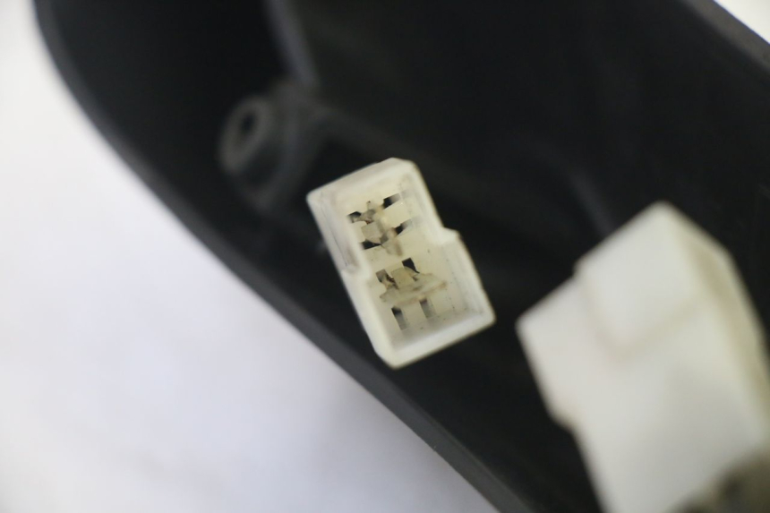 photo de LUCE TARGA PIAGGIO MP3 RL 250 (2007 - 2010)