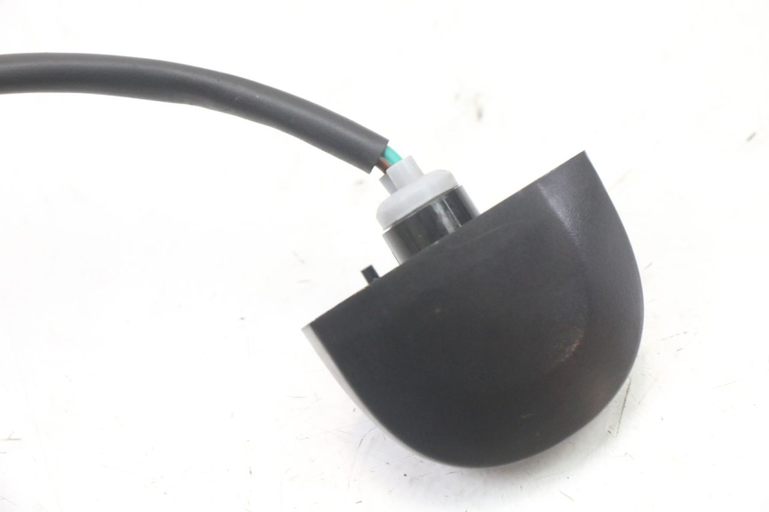 photo de LUCE TARGA PEUGEOT TWEET 4T 50 (2023 - 2025)