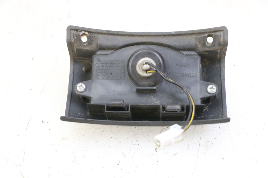 photo de LUCE TARGA PIAGGIO VESPA GRANTURISMO 200 (2004 - 2005)