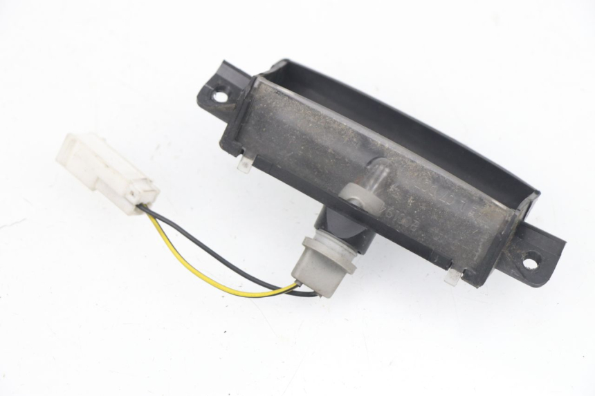 photo de ILLUMINAZIONE TARGA PIAGGIO XEVO - X EVO 125 (2007 - 2016)