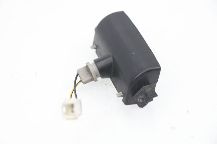 photo de ILLUMINAZIONE TARGA PIAGGIO XEVO - X EVO 125 (2007 - 2016)