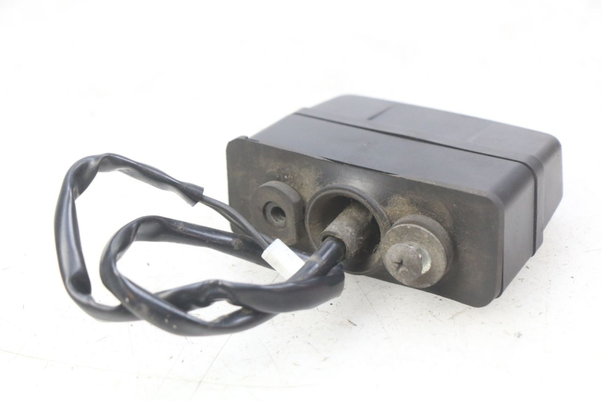 photo de ILLUMINAZIONE TARGA SUZUKI SIXTEEN 125 (2008 - 2010)