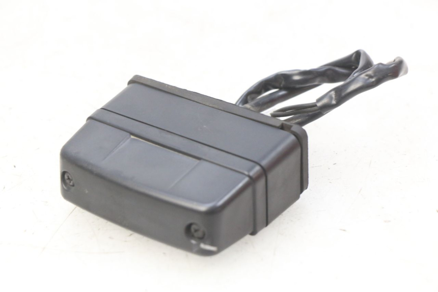 photo de ILLUMINAZIONE TARGA SUZUKI SIXTEEN 125 (2008 - 2010)