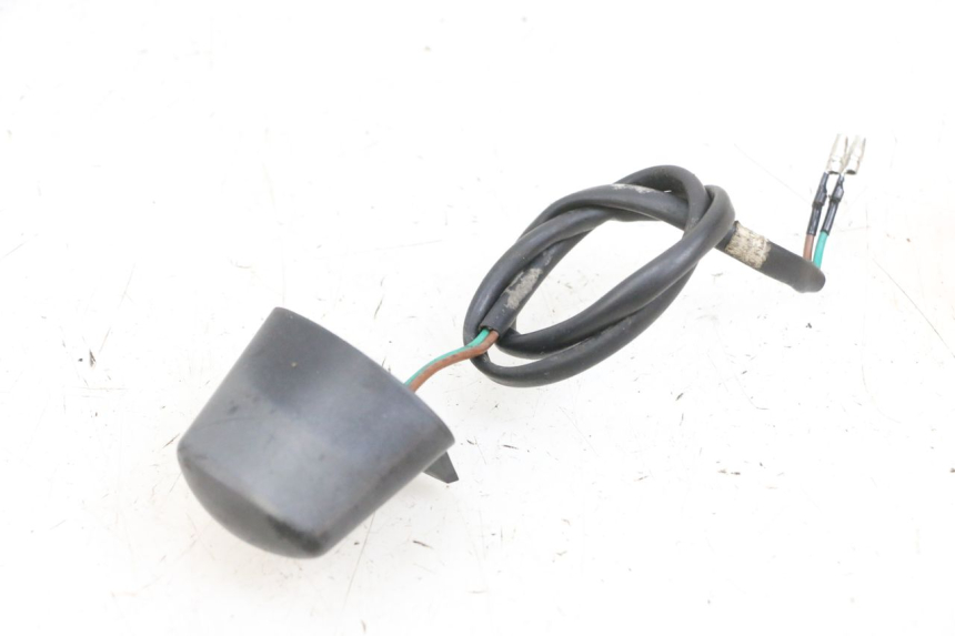 photo de LUCE TARGA PEUGEOT SPEEDFIGHT 4 4T EFI 50 (2021 - 2025) - Zoom sullo stato d'uso