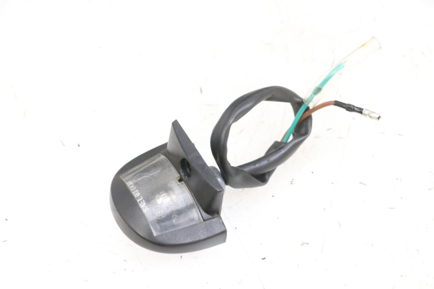 photo de LUCE TARGA PEUGEOT TWEET PRO EFI 4T 50 (2021 - 2022)